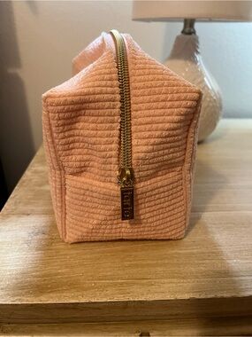 Makeup bag